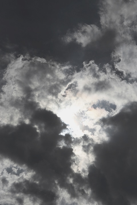 détail fashion photographie d'un ciel d'orage